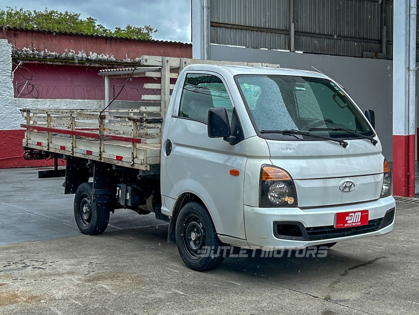 hyundai hr 2.5 longo sem cacamba 4x2 16v 130cv turbo intercooler diesel 2p manual 2018