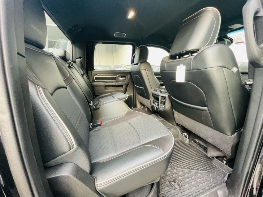 ram 2500 6.7 i6 turbo diesel laramie cd 4x4 automatico 2024