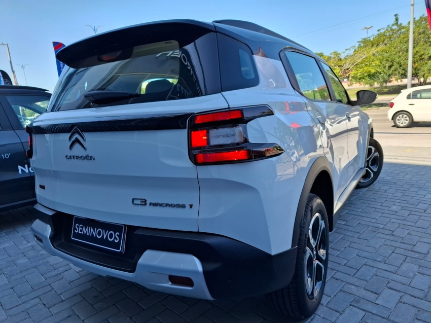 citroen c3 aircross 1.0 turbo 200 flex shine 7l cvt 4p automatico 2025