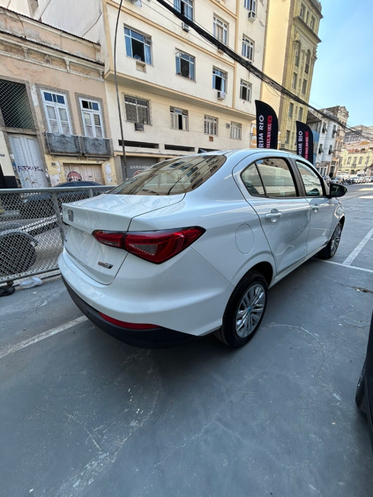 fiat cronos 1.3 firefly flex drive manual 4p 2025