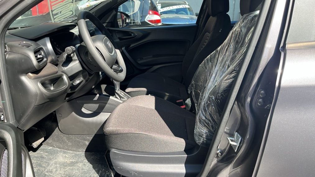 fiat cronos 1.3 firefly flex drive cvt 4p automatico 2025