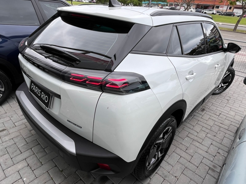 peugeot 2008 1.0 turbo 200 flex active cvt 4p automatico 20252