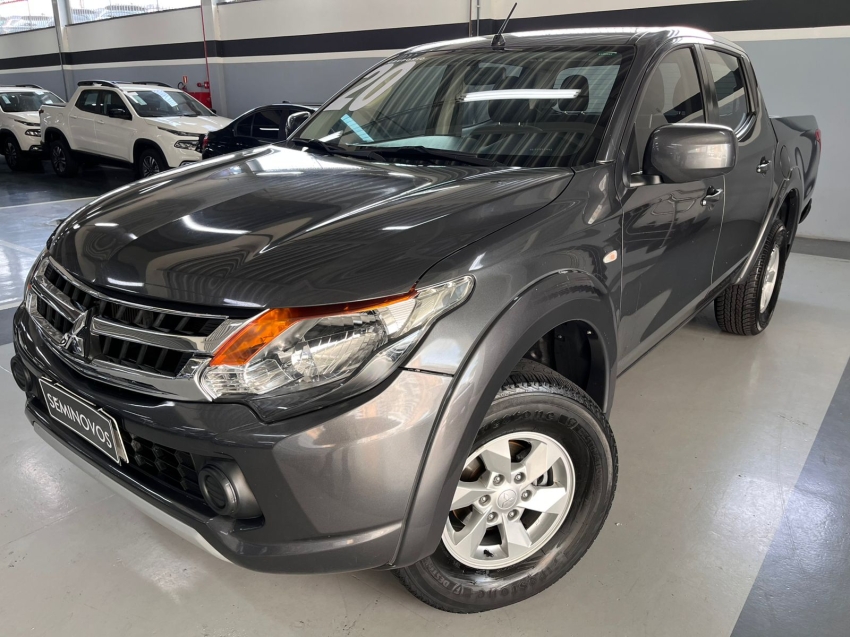 mitsubishi l200 triton 2.4 16v turbo diesel sport gls cd 4p 4x4 automatico 20204