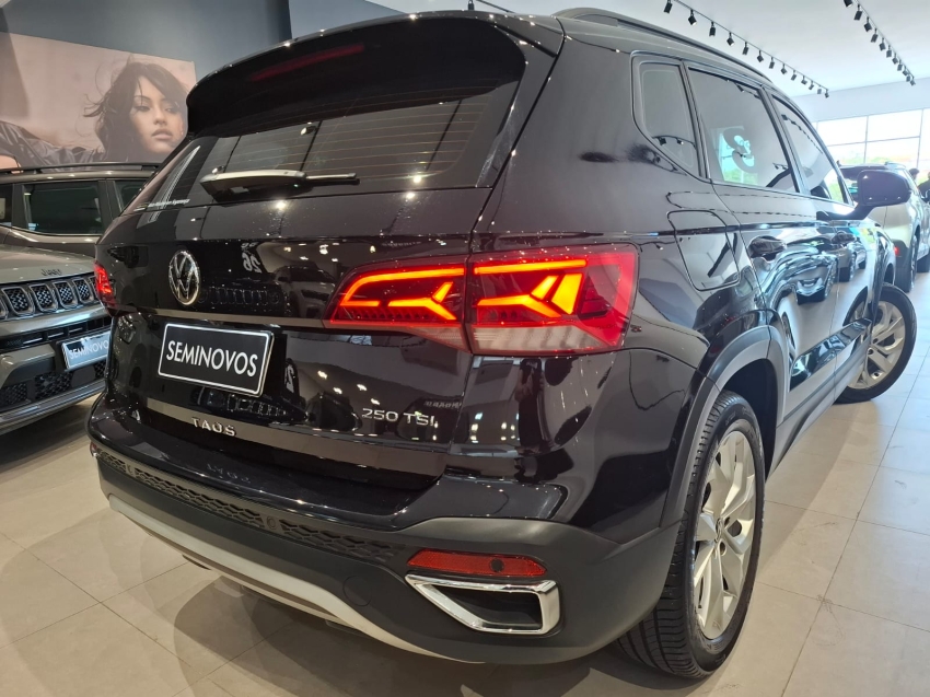 volkswagen taos 1.4 250 tsi total flex comfortline automatico 4p 20231