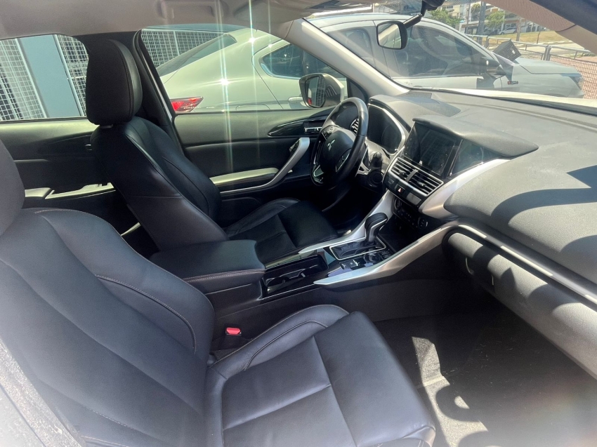 mitsubishi eclipse cross 1.5 mivec turbo gasolina hpe cvt 4p automatico 20228