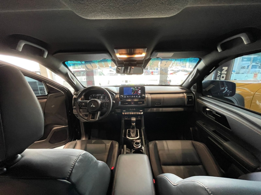 mitsubishi triton 2.4 biturbo diesel cd katana 4x4 automatico 4p 202614