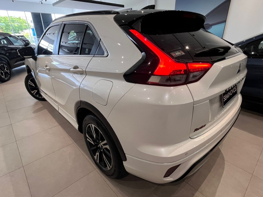 mitsubishi eclipse cross 1.5 mivec turbo gasolina hpe-s s-awc cvt 1.0 flex 4p automatico 20243