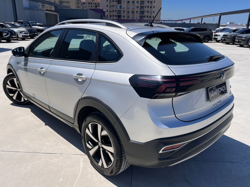volkswagen nivus 1.0 200 tsi total flex highline automatico 4p 20213