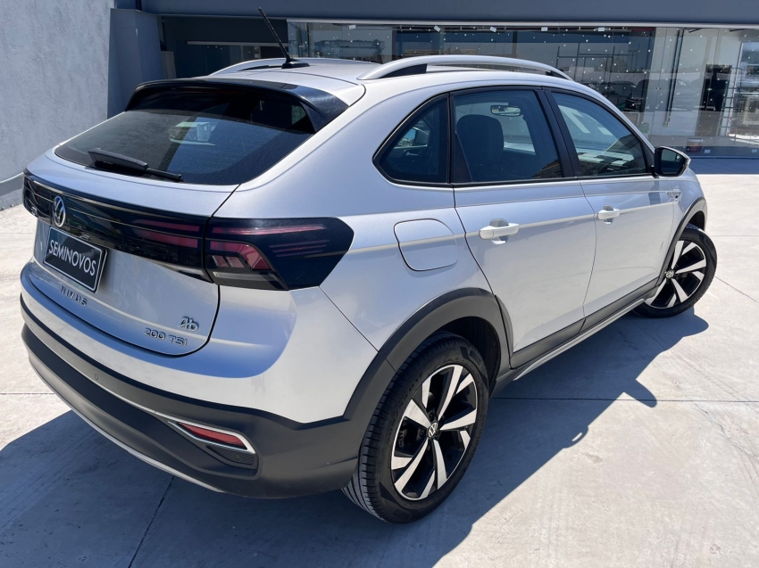 volkswagen nivus 1.0 200 tsi total flex highline automatico 4p 20214