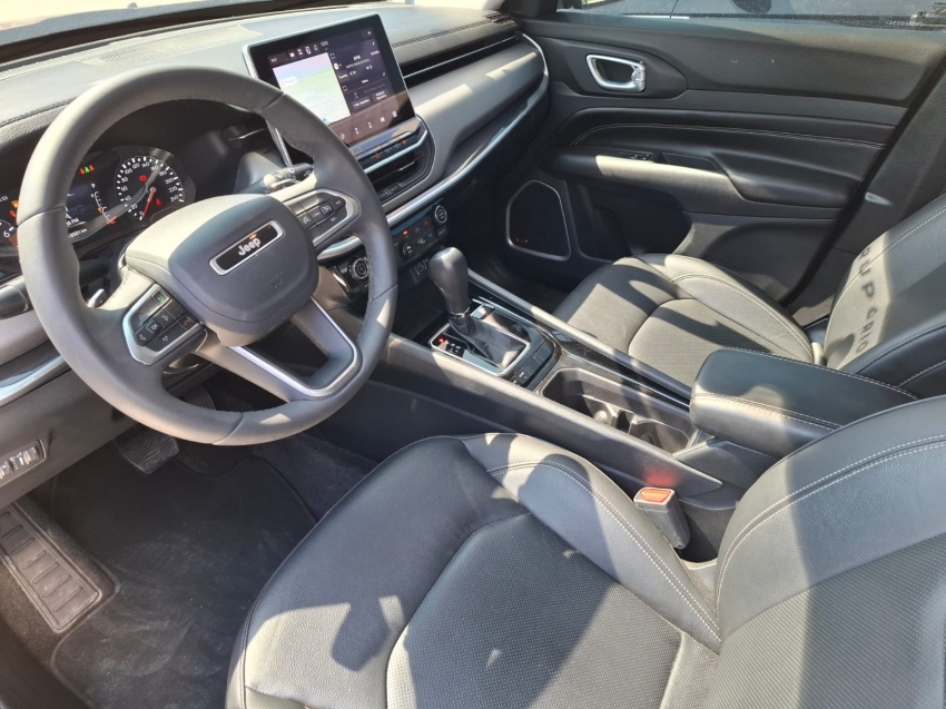 jeep compass 1.3 t270 turbo flex longitude at6 4p automatico 20237