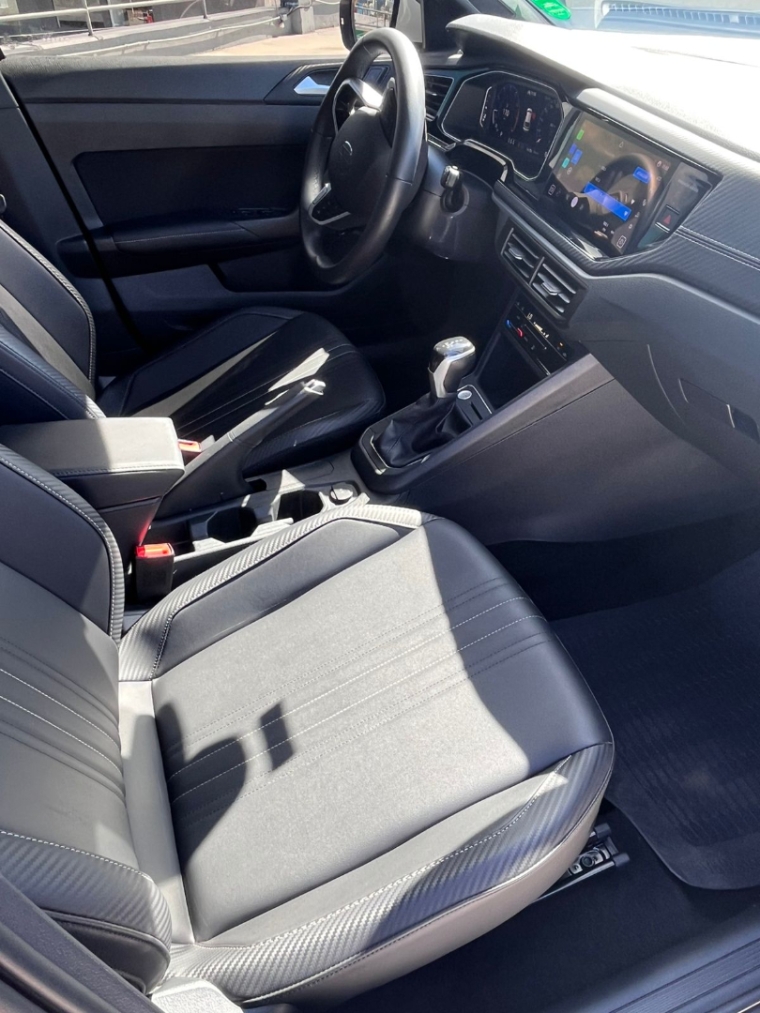 volkswagen nivus 1.0 200 tsi total flex highline automatico 4p 20258
