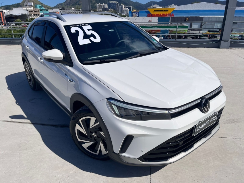 volkswagen nivus 1.0 200 tsi total flex highline automatico 4p 2025