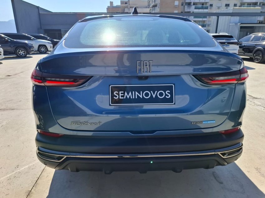 fiat fastback 1.0 turbo 200 hybrid impetus cvt hibrido 4p automatico 20253