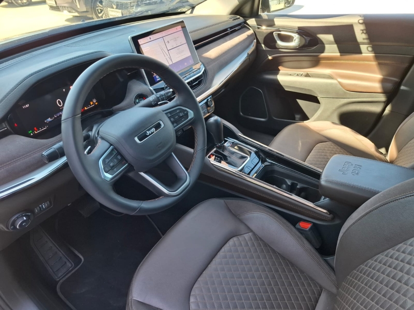 jeep commander 1.3 t270 turbo flex overland at6 4p automatico 20256