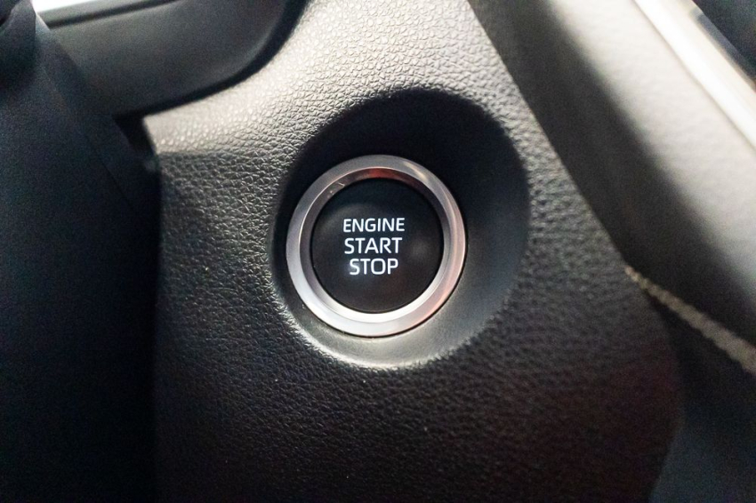 Toyota COROLLA CROSS 2.0 VVT-IE FLEX XRE DIRECT SHIFT 14