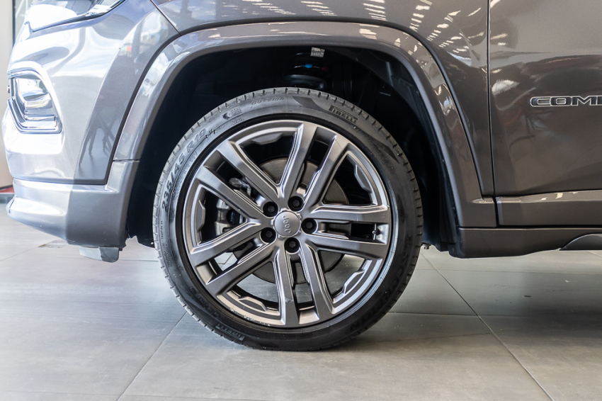 JEEP COMPASS 2.0 HURRICANE 4 TURBO GASOLINA OVERLAND AT9 3