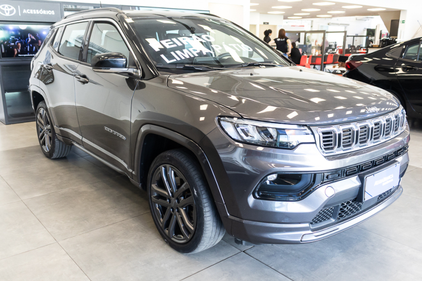 JEEP COMPASS 2.0 HURRICANE 4 TURBO GASOLINA OVERLAND AT9 6
