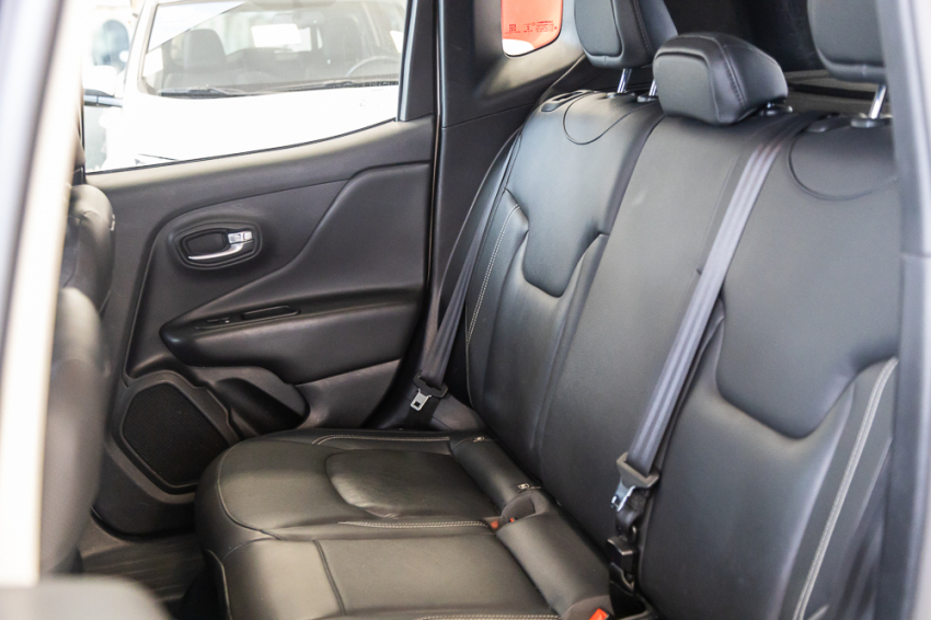 JEEP RENEGADE 1.8 16V FLEX LONGITUDE 4P AUTOMÁTICO 17