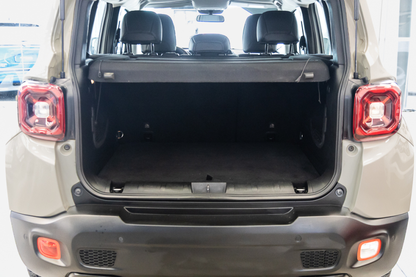 JEEP RENEGADE 1.8 16V FLEX LONGITUDE 4P AUTOMÁTICO 10