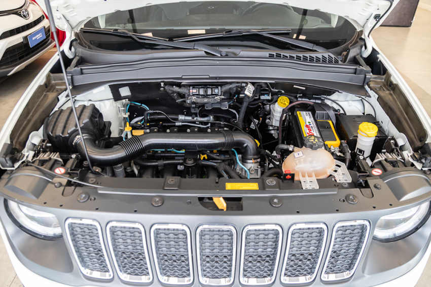 JEEP RENEGADE 1.8 16V FLEX LONGITUDE 4P AUTOMÁTICO 6