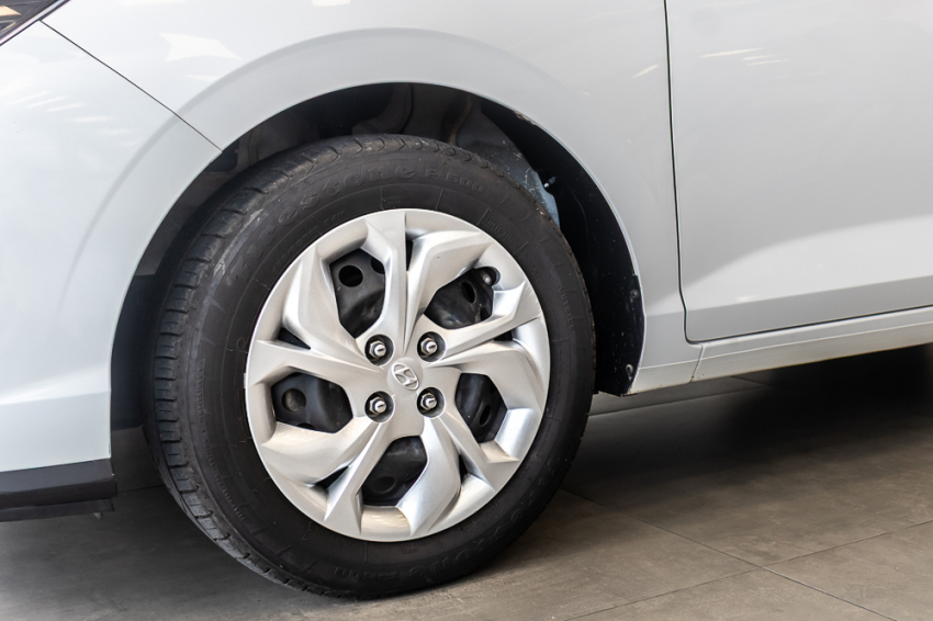Hyundai HB20 1.0 12V FLEX COMFORT PLUS MANUAL 2