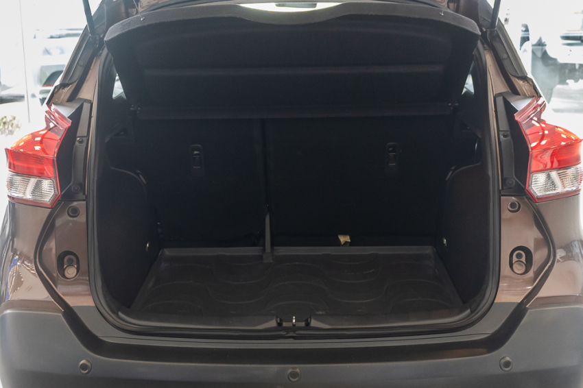 Nissan KICKS 1.6 16V FLEXSTART SV 4P XTRONIC 10