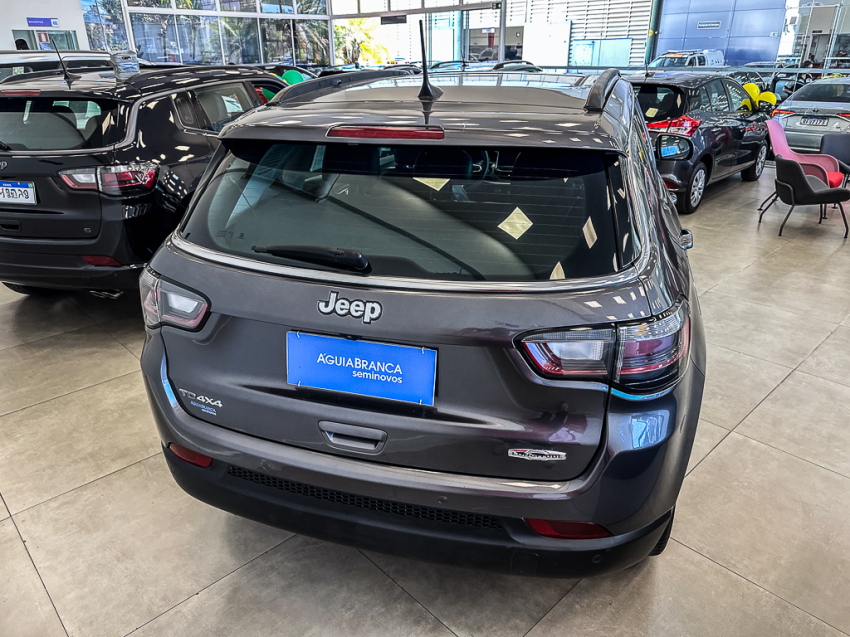 JEEP COMPASS 2.0 TD350 TURBO DIESEL LIMITED AT9 8