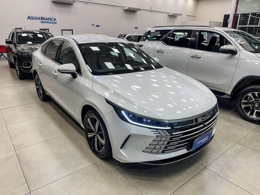 BYD KING 1.5 DM-I PHEV GS AUTOMÁTICO 5