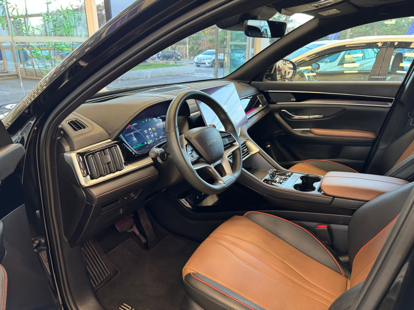 BYD SONG PLUS 1.5 DM-I HÍBRIDO AUTOMÁTICO 14