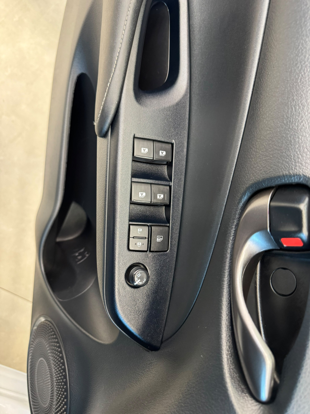 Toyota YARIS 1.5 16V FLEX SEDAN XS MULTIDRIVE 15