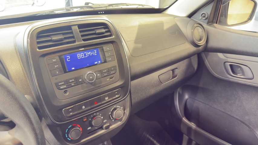 Renault KWID 1.0 12V SCE FLEX ZEN MANUAL 14