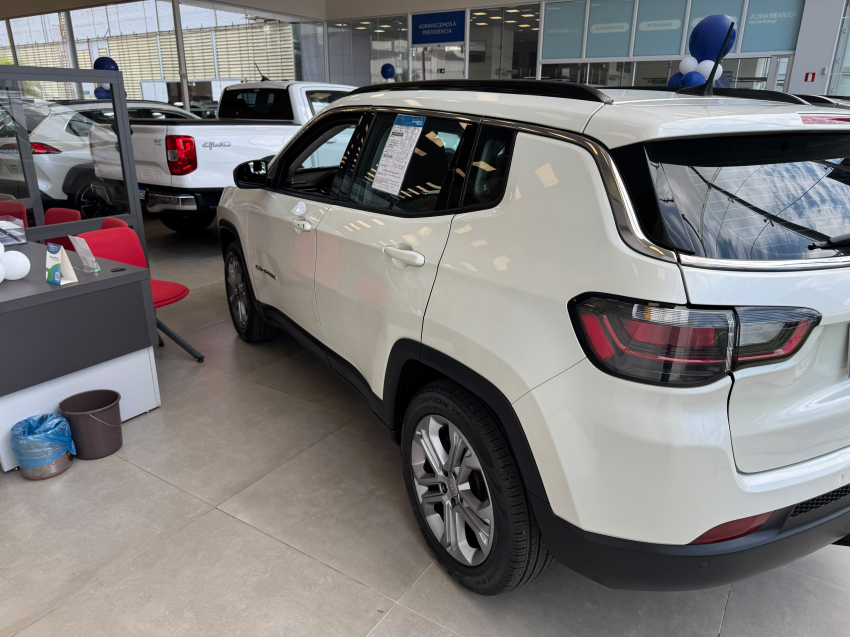 JEEP COMPASS 1.3 T270 TURBO FLEX LONGITUDE AT6 6