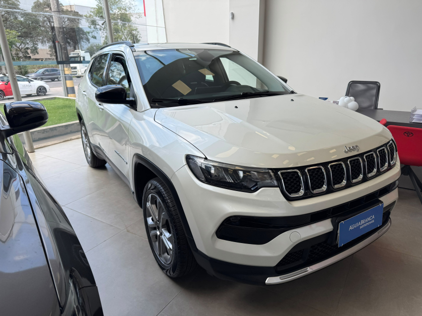 JEEP COMPASS 1.3 T270 TURBO FLEX LONGITUDE AT6 4