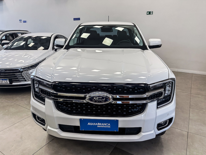 Ford RANGER 3.0 V6 TURBO DIESEL CD XLT 4X4 AUTOMÁTICO 3