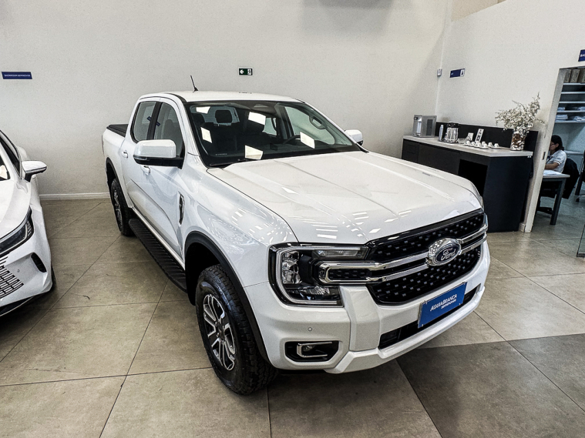 Ford RANGER 3.0 V6 TURBO DIESEL CD XLT 4X4 AUTOMÁTICO 5