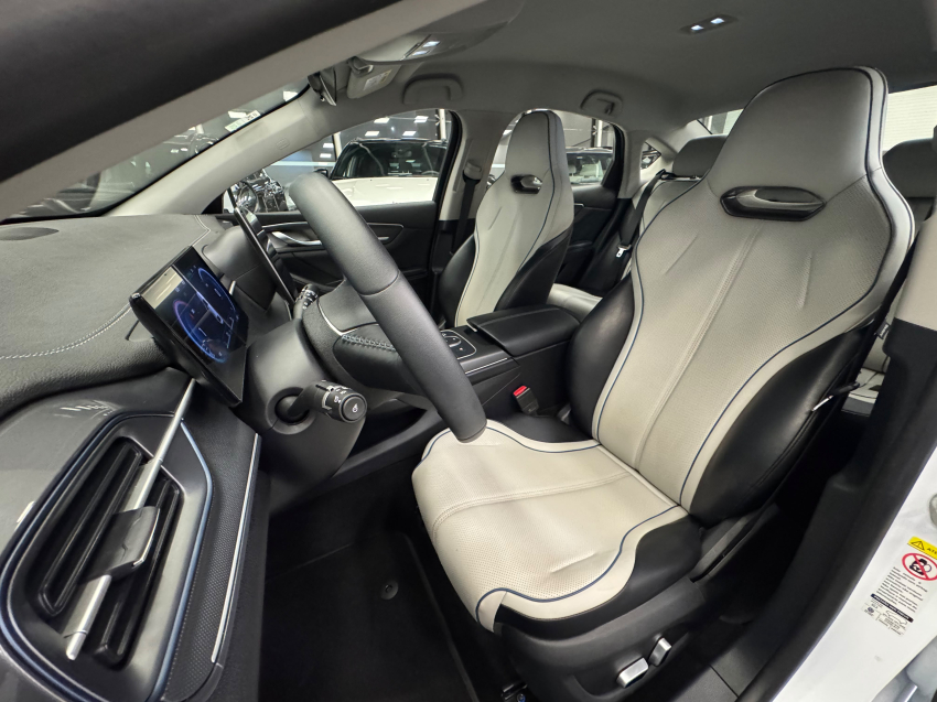 BYD KING 1.5 DM-I PHEV GS AUTOMÁTICO 22