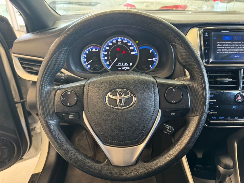 Toyota YARIS 1.5 16V FLEX XL PLUS CONNECT MULTIDRIVE 15
