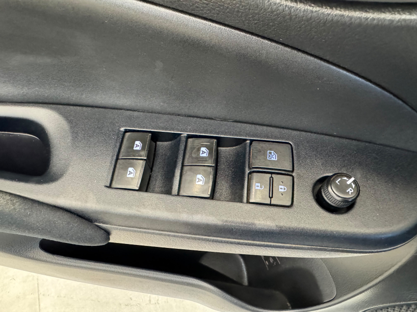 Toyota YARIS 1.5 16V FLEX XL PLUS CONNECT MULTIDRIVE 20