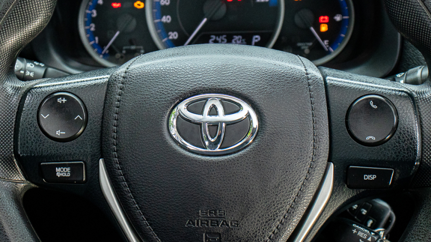 Toyota YARIS 1.5 16V FLEX SEDAN XL LIVE MULTIDRIVE 15
