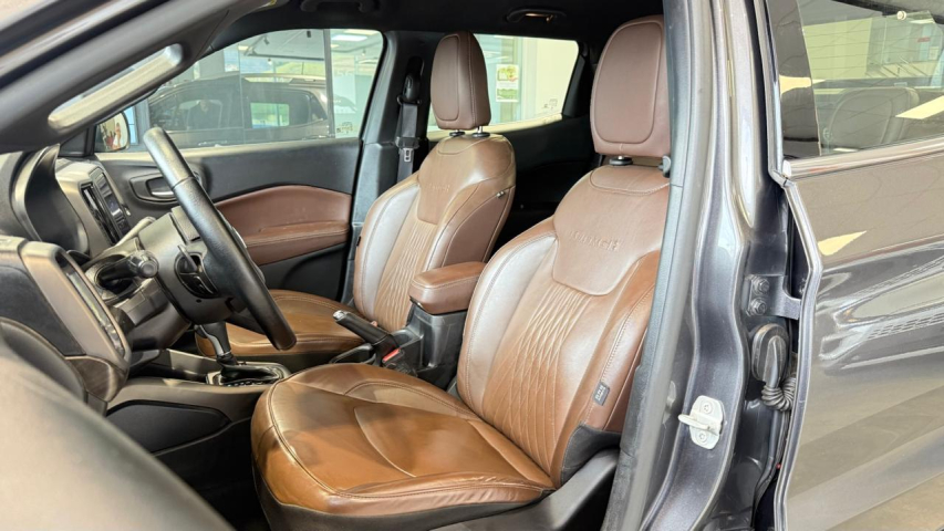 Carro BYD SONG PLUS