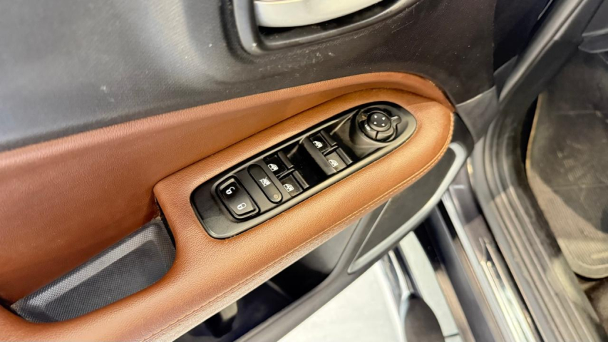 Carro BYD SONG PLUS