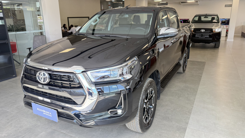 Carro Toyota HILUX