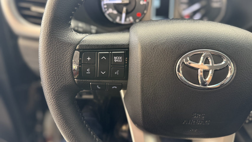 Carro Toyota HILUX