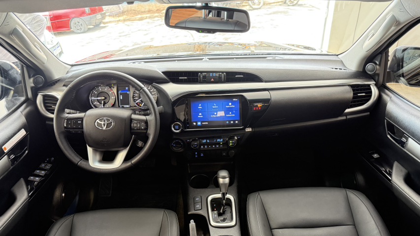 Carro Toyota HILUX