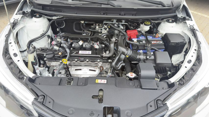 Toyota YARIS 1.5 16V FLEX SEDAN XS MULTIDRIVE 5