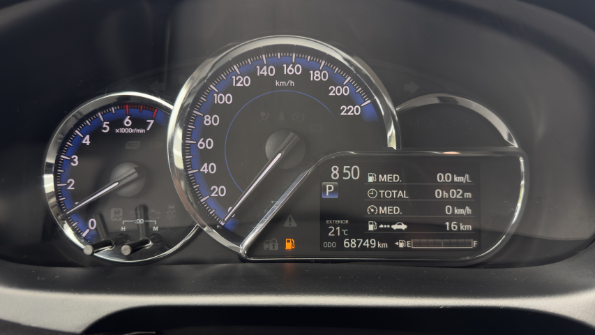 Toyota YARIS 1.5 16V FLEX SEDAN XS MULTIDRIVE 10