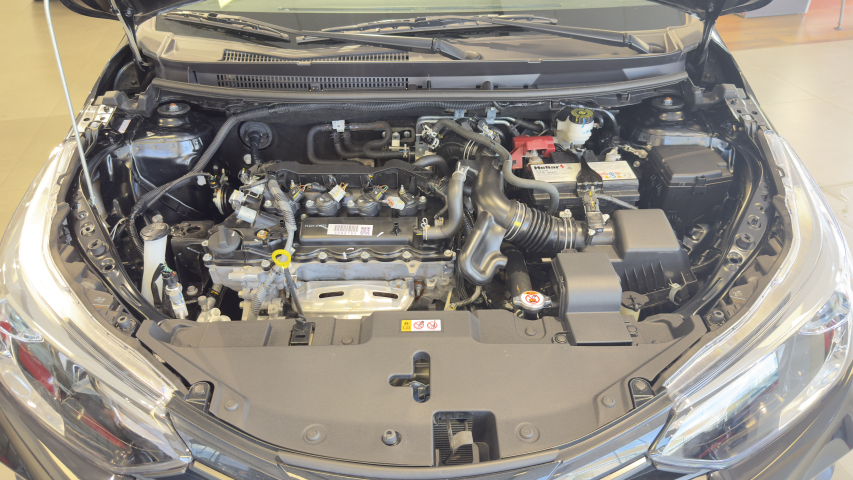 Toyota YARIS 1.5 16V FLEX SEDAN XS MULTIDRIVE 6