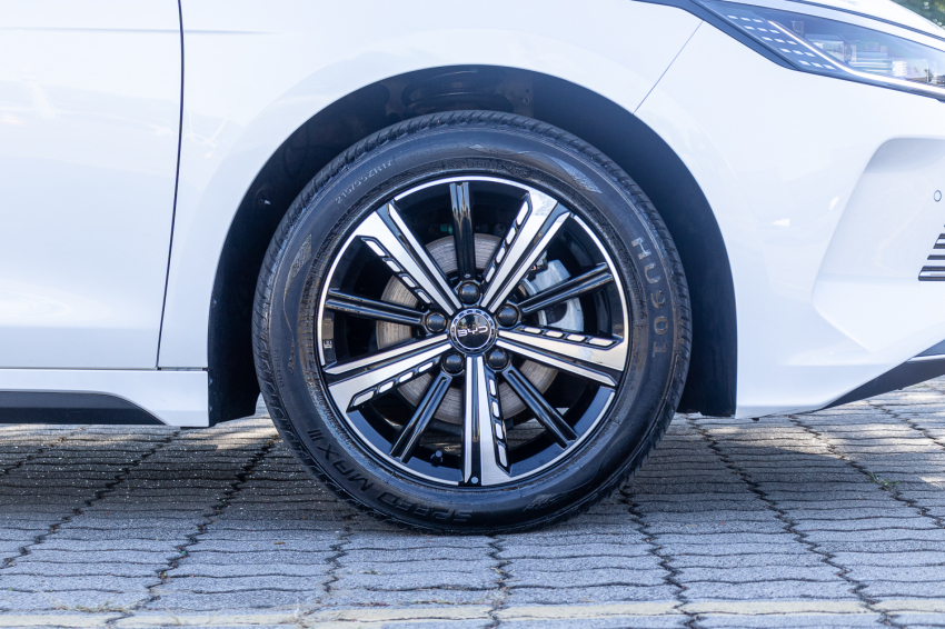 BYD KING 1.5 DM-I PHEV GS AUTOMÁTICO 2