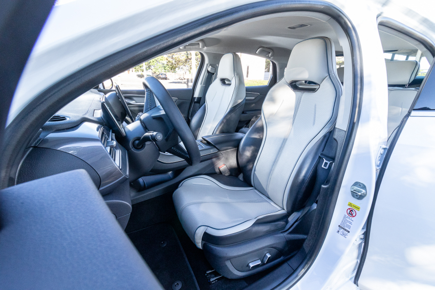 BYD KING 1.5 DM-I PHEV GS AUTOMÁTICO 22