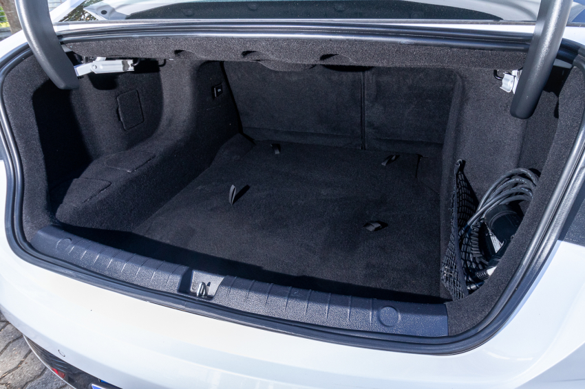 BYD KING 1.5 DM-I PHEV GS AUTOMÁTICO 11